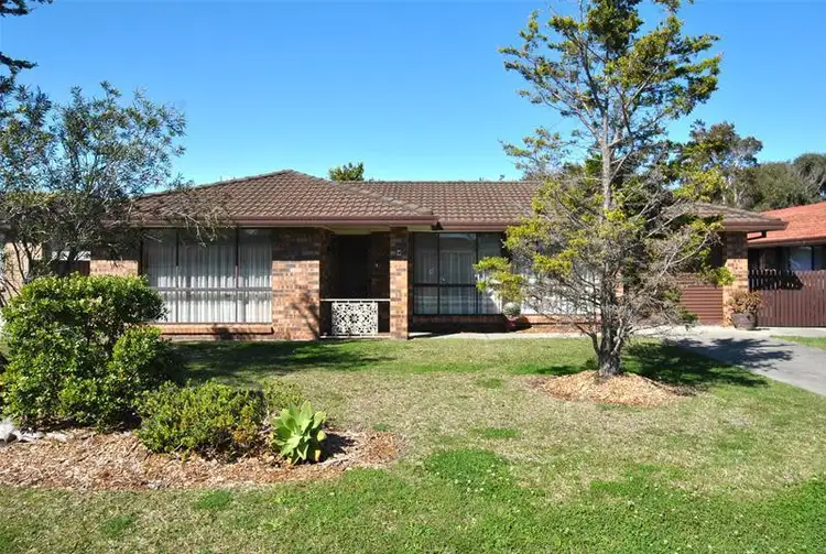 4 Glenholme Way, Culburra Beach NSW 2540