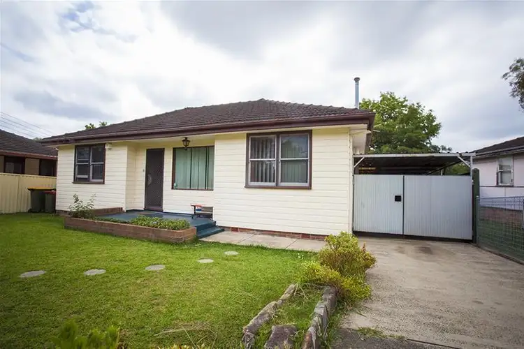 25 Karoola Street, Busby NSW 2168