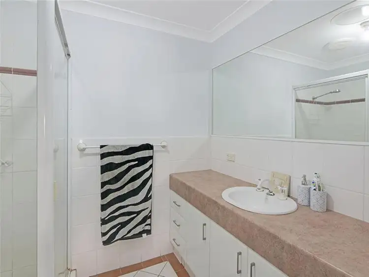 Fifth view of Homely semi-detached listing, 1/14 Dartmouth Court, Varsity Lakes QLD 4227