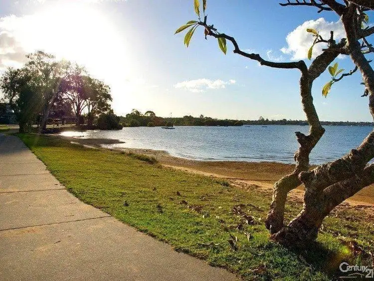 12 Allen Street, Victoria Point QLD 4165