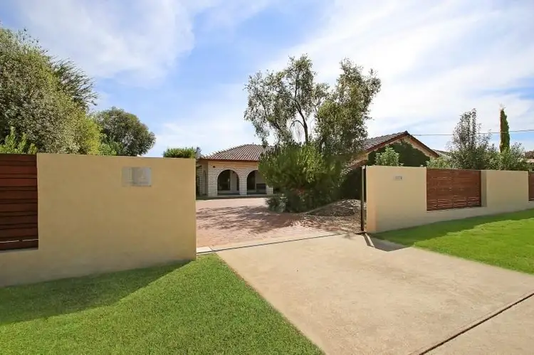 12 Manse Road, Cobram VIC 3644