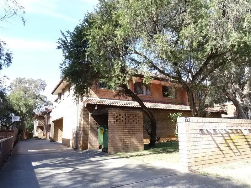 Main view of Homely unit listing, 3/19 Lackey Street, Fairfield NSW 2165