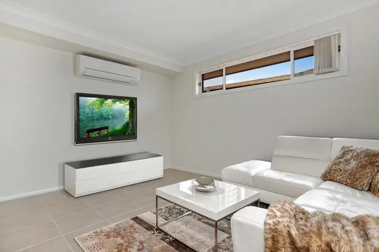 Third view of Homely villa listing, 1/10 Dove Street, Aberglasslyn NSW 2320
