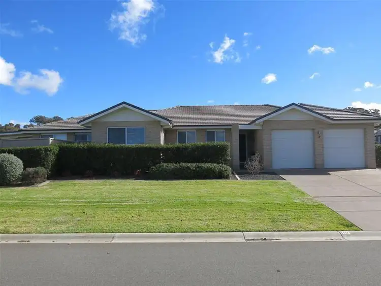 15 Hamersley Place, Wagga Wagga NSW 2650