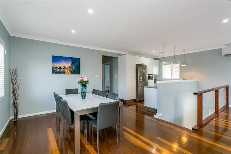 2/28 Twenty Seventh Avenue, Palm Beach QLD 4221