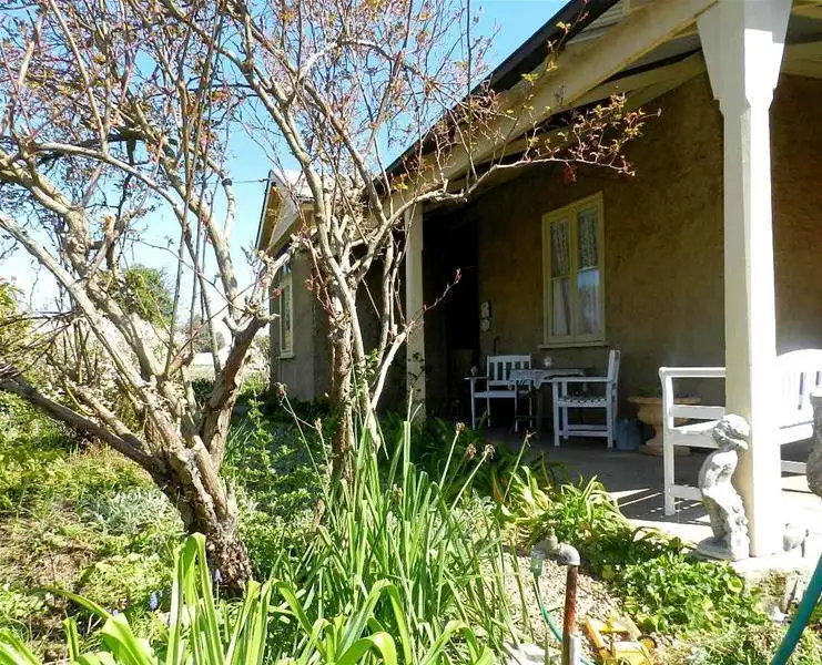 51 Queen Street, Binalong NSW 2584