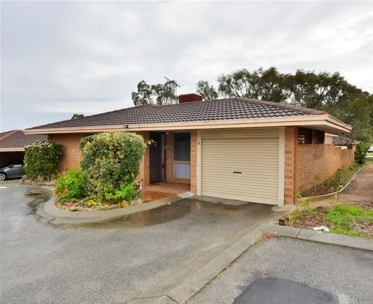 Fourth view of Homely villa listing, 9/7 Talbot Road, Swan View WA 6056