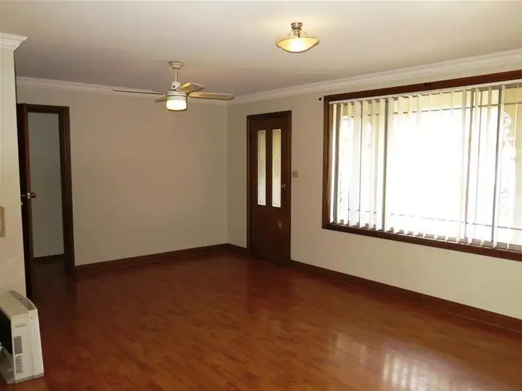 Third view of Homely unit listing, 2/6 Shaw Street, Wagga Wagga NSW 2650