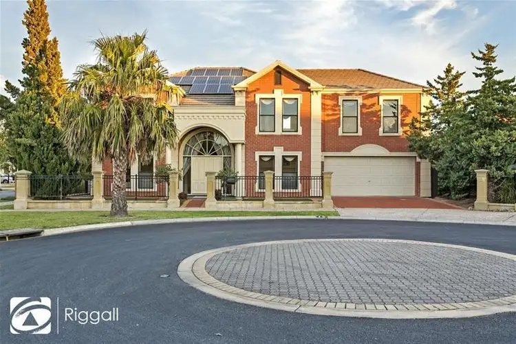 2 Heron Walk, Mawson Lakes SA 5095