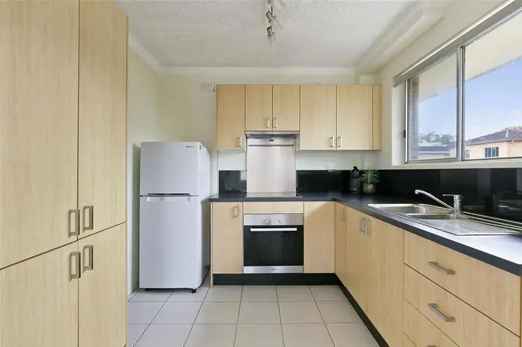 8/41 Howard Avenue, Dee Why NSW 2099