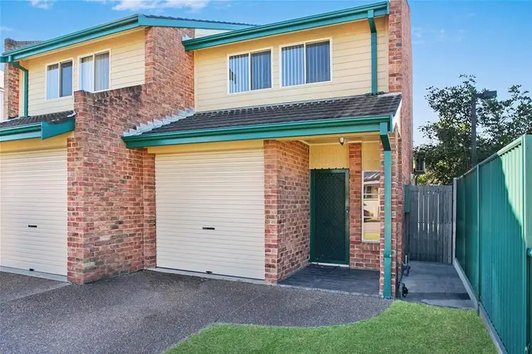 2/24 Lingard Street, Merewether NSW 2291