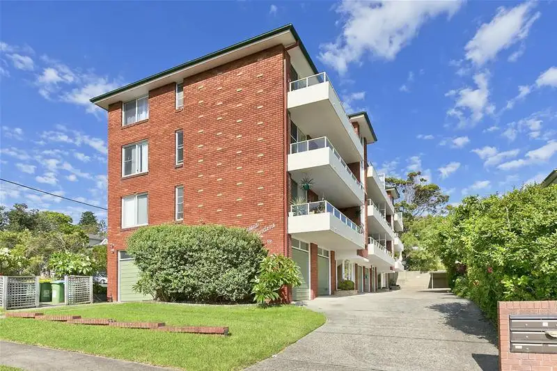 Main view of Homely unit listing, 4/52 Cassia Street, Dee Why NSW 2099