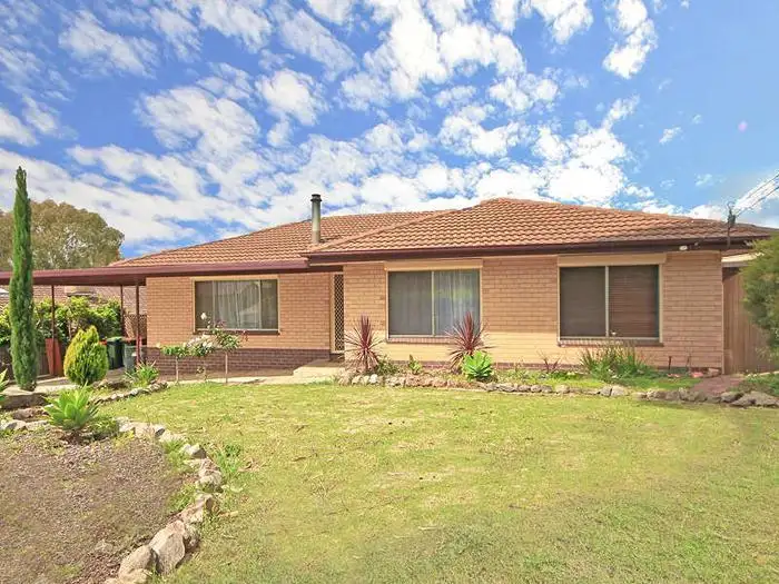 27 Edinburgh Road, Modbury SA 5092