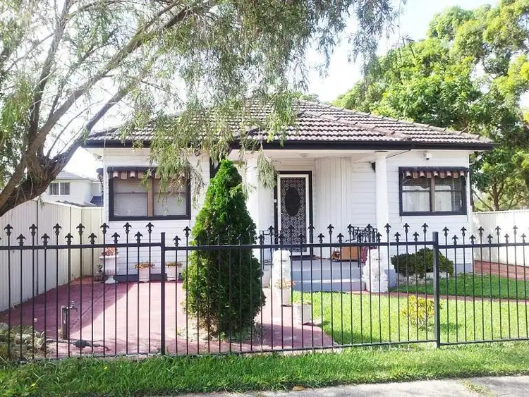 28 Clyde Street, Guildford NSW 2161
