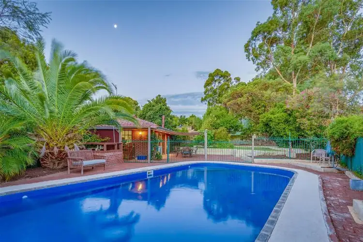 30 Leschenaultia Street, Roleystone WA 6111