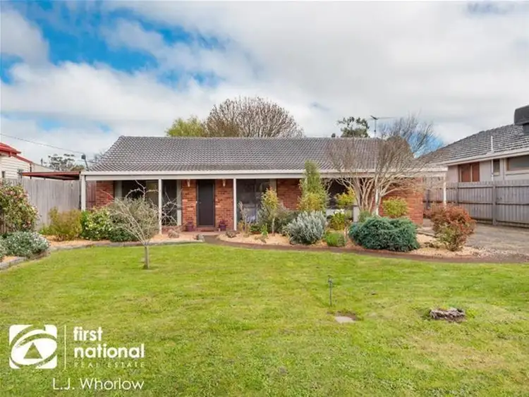 5 Roger Street, Romsey VIC 3434