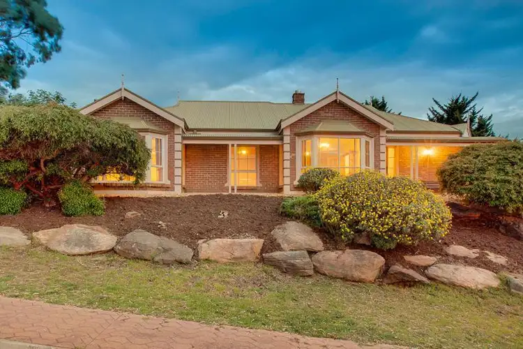 40 Monaco Circuit, Aberfoyle Park SA 5159