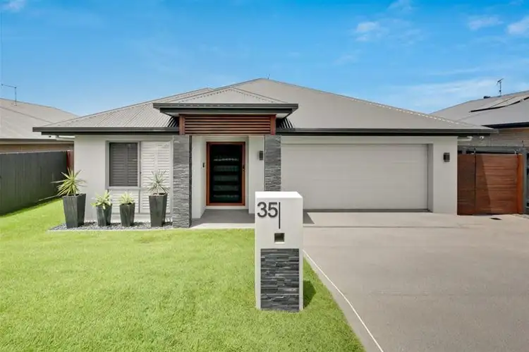 Second view of Homely house listing, 35 Kidman Circuit, Thornlands QLD 4164
