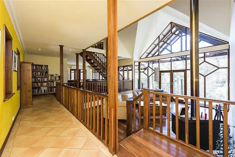 112 Amethyst Crescent, Mount Richon WA 6112