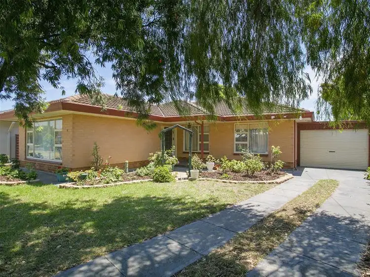 4 Arctic Avenue, West Beach SA 5024