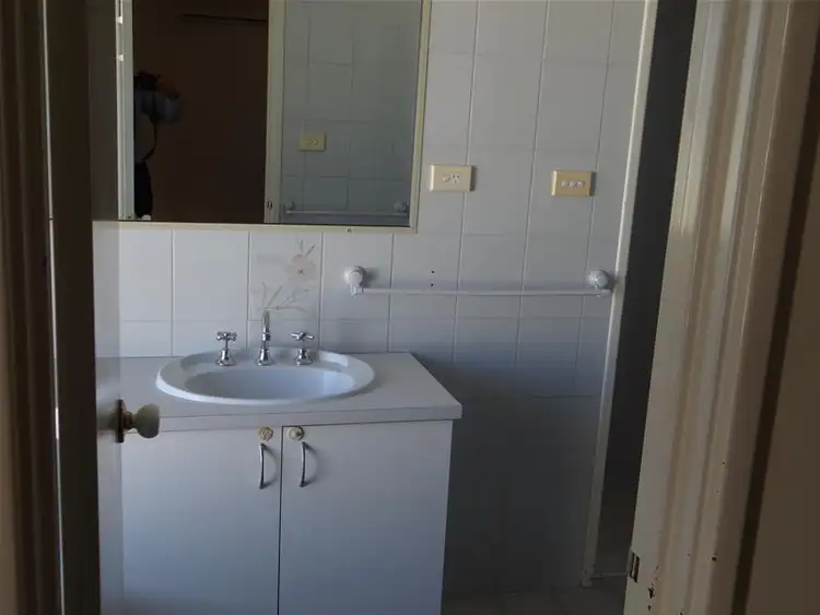 Seventh view of Homely house listing, 6 Hart Court, Mount Tarcoola WA 6530