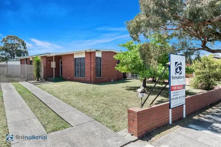 6 Flynn Crescent, Coolaroo VIC 3048