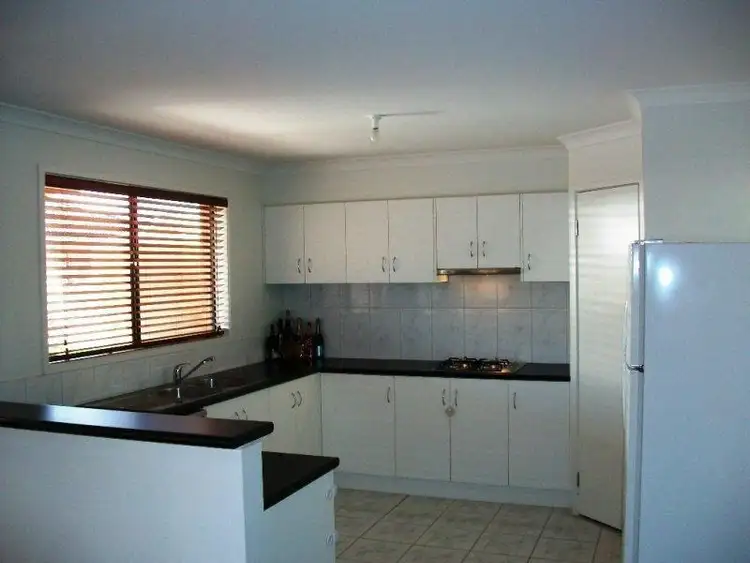 Sixth view of Homely house listing, 7 Warin Road, Cairnlea VIC 3023