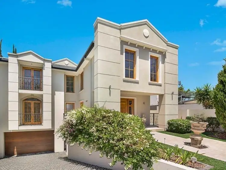 5 - 7 Greer Terrace, Southport QLD 4215