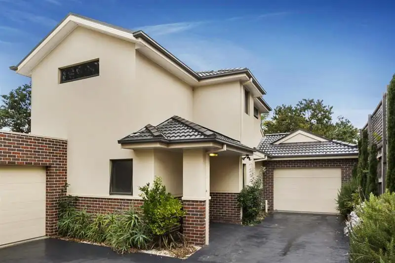 Main view of Homely townhouse listing, 3/9 Somerset Road, Glen Iris VIC 3146