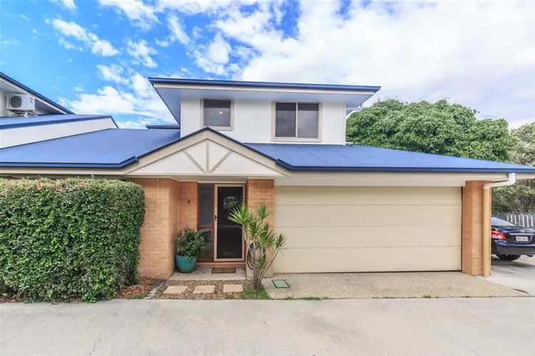 4/15 Harley Street, Labrador QLD 4215