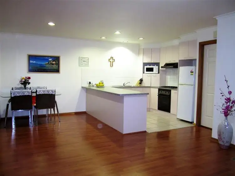 Fourth view of Homely unit listing, 1/23 Radiant Crescent, Forest Hill VIC 3131