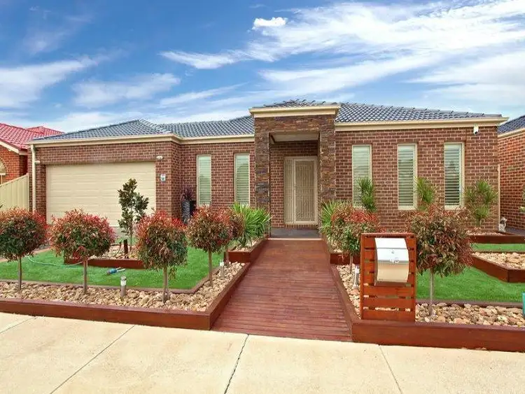 45 Jacaranda Drive, Taylors Hill VIC 3037