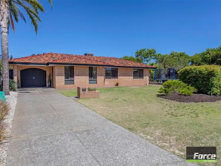 15 Oriole Street, Stirling WA 6021