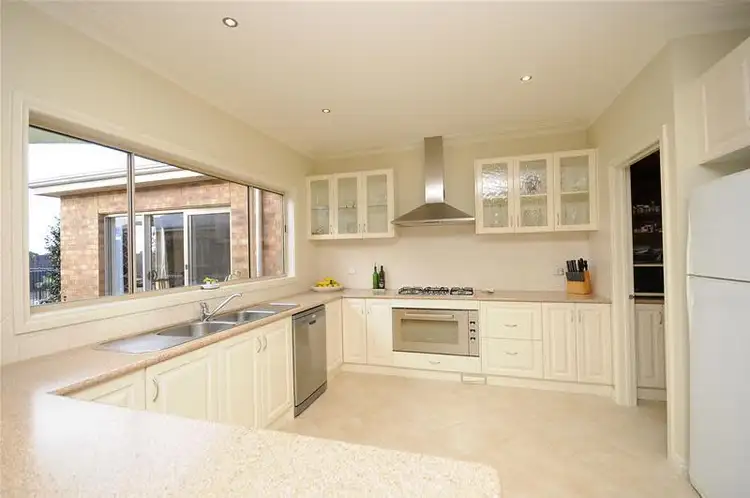 Second view of Homely house listing, 20 Baringa Court, Leopold VIC 3224
