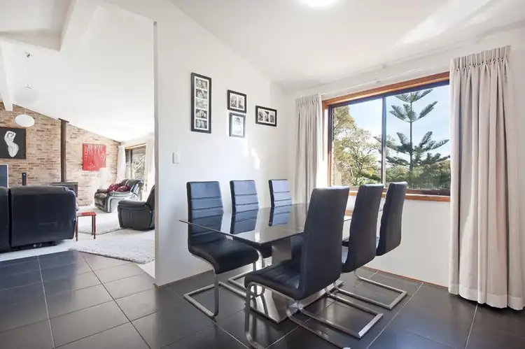 Sixth view of Homely house listing, 10 Pasadena Avenue, Bateau Bay NSW 2261