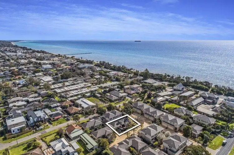 10/5 Seacombe Street, Dromana VIC 3936