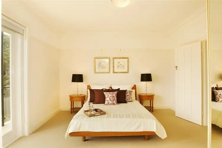 Third view of Homely apartment listing, 4/1 Parkview Road, Manly NSW 2095