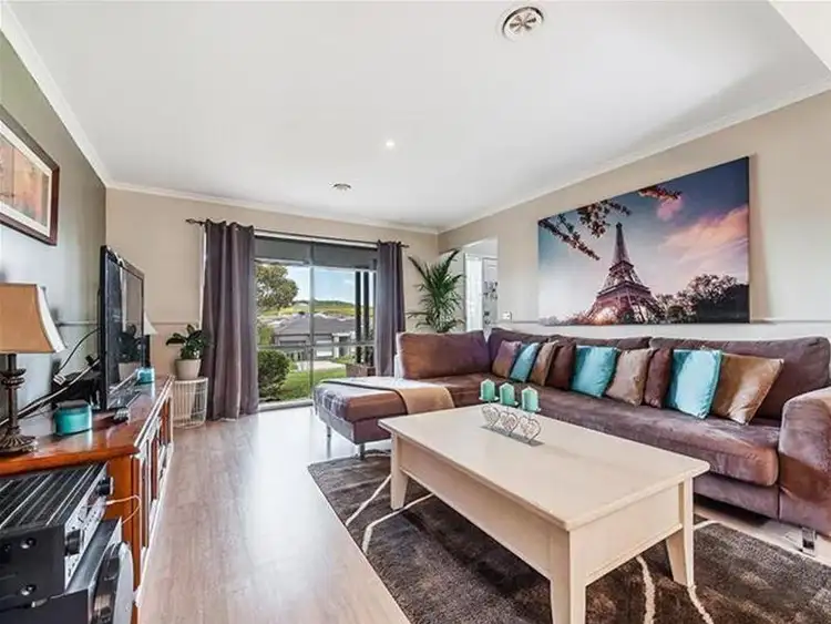 Second view of Homely house listing, 32 Backhaus Avenue, Sunbury VIC 3429