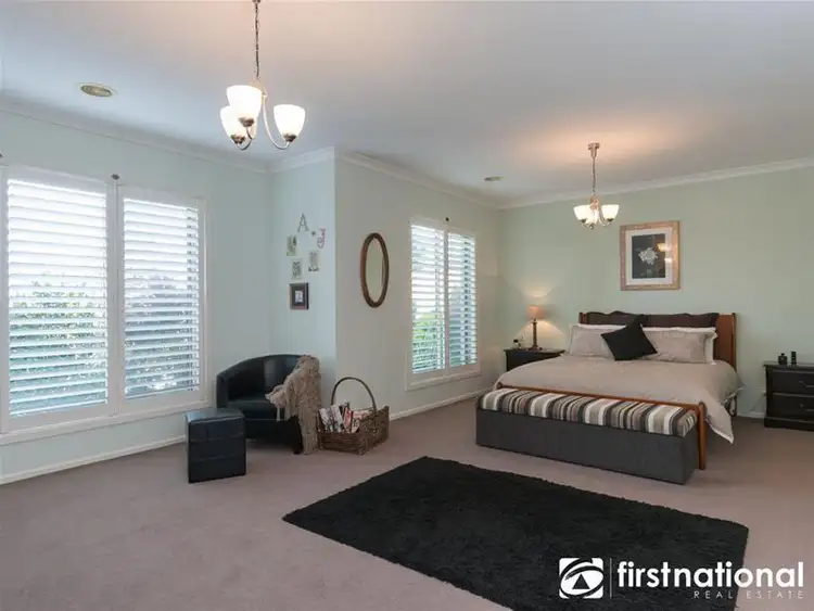 Sixth view of Homely house listing, 10 Daventry Court, Berwick VIC 3806