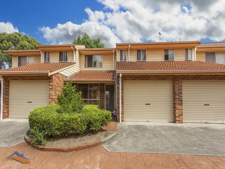 8/6a Milne Crescent, Coniston NSW 2500