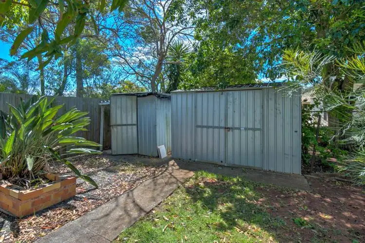 Sixth view of Homely house listing, 5 Wunulla Street, Thorneside QLD 4158
