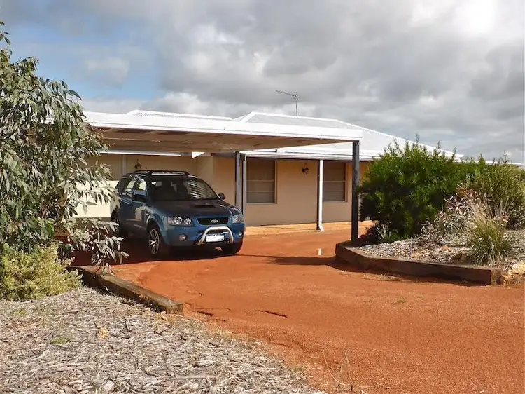 8 Doctor Dunlop Grove, Northam WA 6401