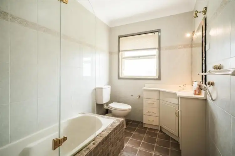 Sixth view of Homely house listing, 4 Vivienne Street, Woodpark NSW 2164