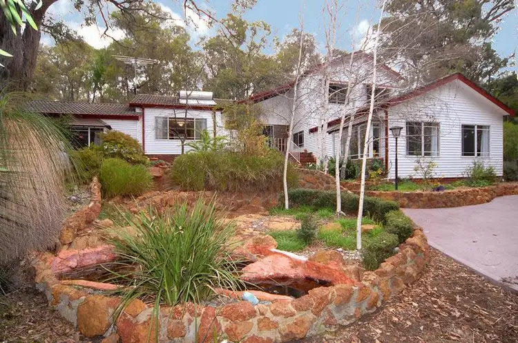 3530 Great Eastern Highway, Mahogany Creek WA 6072