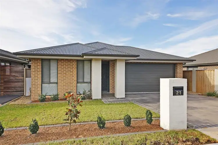 21 Leeds Street, Oran Park NSW 2570