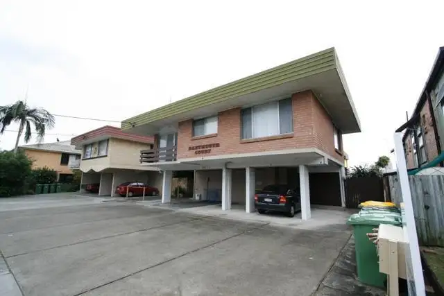 Main view of Homely apartment listing, 2/11 Thomas Drive, Chevron Island QLD 4217