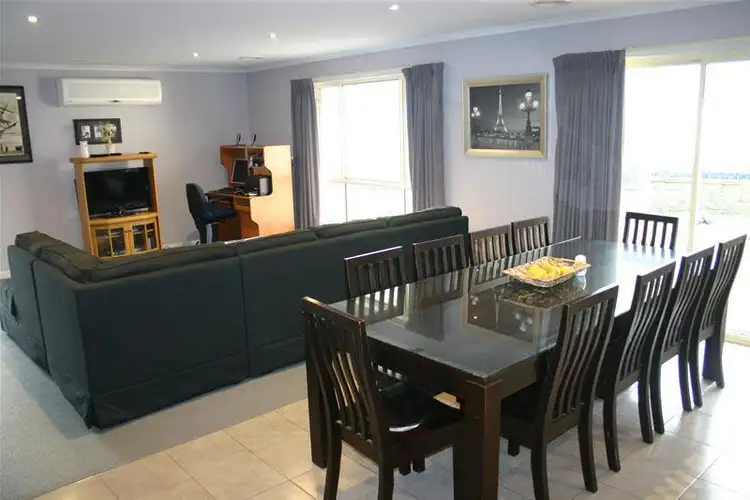 Fifth view of Homely house listing, 2 Grevillia Court, Warrnambool VIC 3280