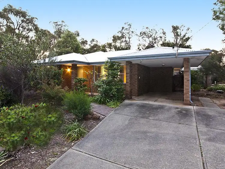 150 Peet Road, Roleystone WA 6111