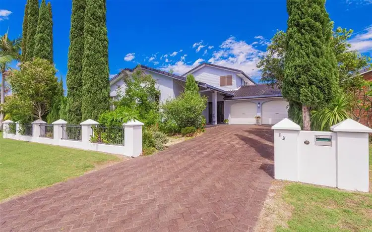 13 Osprey Drive, Yamba NSW 2464