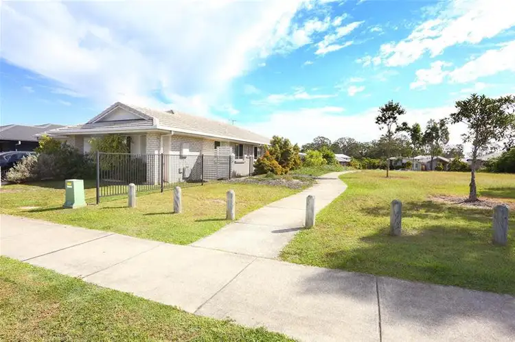 Second view of Homely house listing, 8 Collingrove Circuit, Pimpama QLD 4209